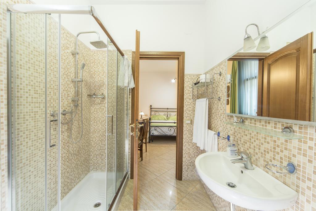 B&B Casa Cavour San Benedetto del Tronto Exterior photo